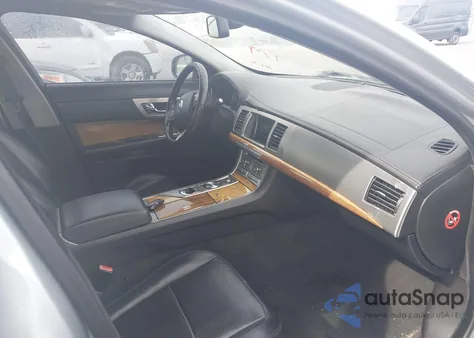 2010 Jaguar Xf Supercharged from USA, damaged, VIN SAJWA0HE9AMR65670